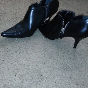 Ann Taylor Black ankle boots